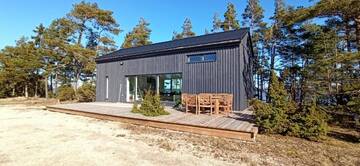 Фото номера Дом с 3 спальнями Дома для отпуска Seaside cottage Rebase Kuur г. Keibu 41