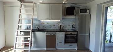 Фото номера Дом с 3 спальнями Дома для отпуска Seaside cottage Rebase Kuur г. Keibu 10
